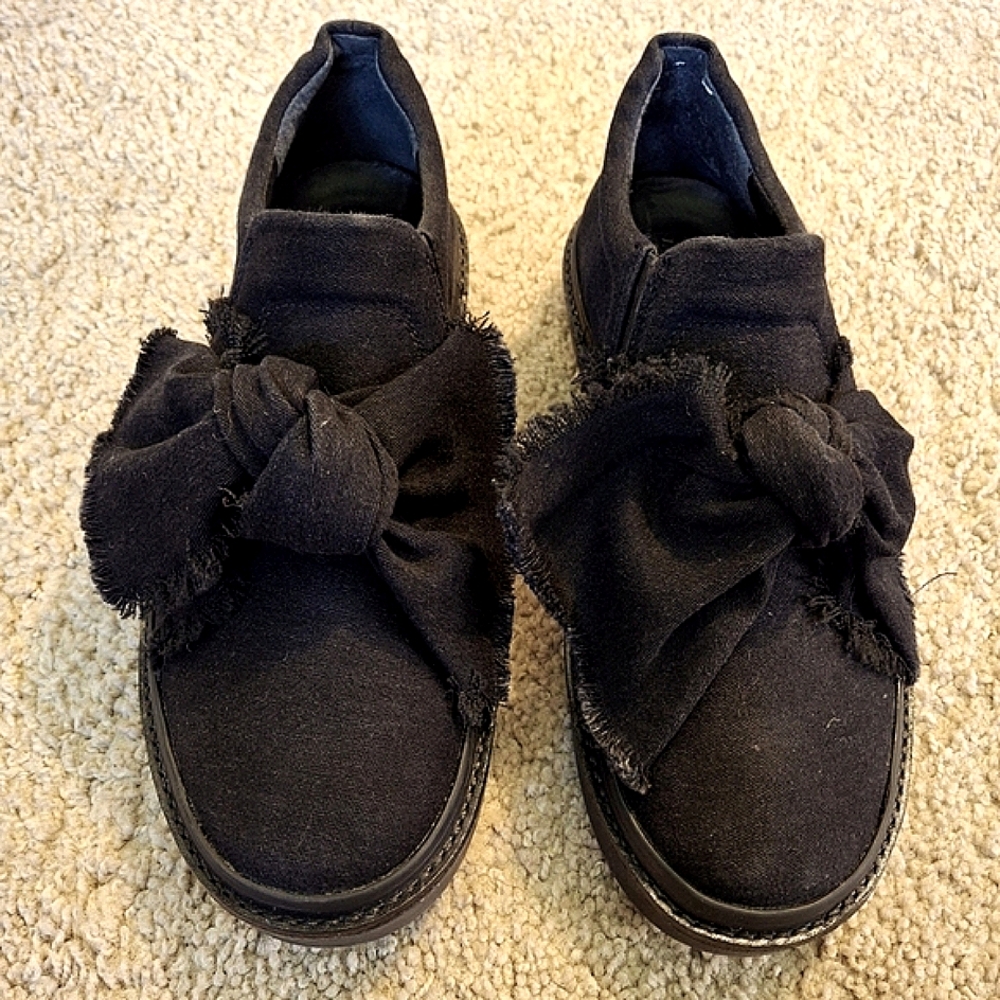 Women's Size 7.5 Allsaints black flats